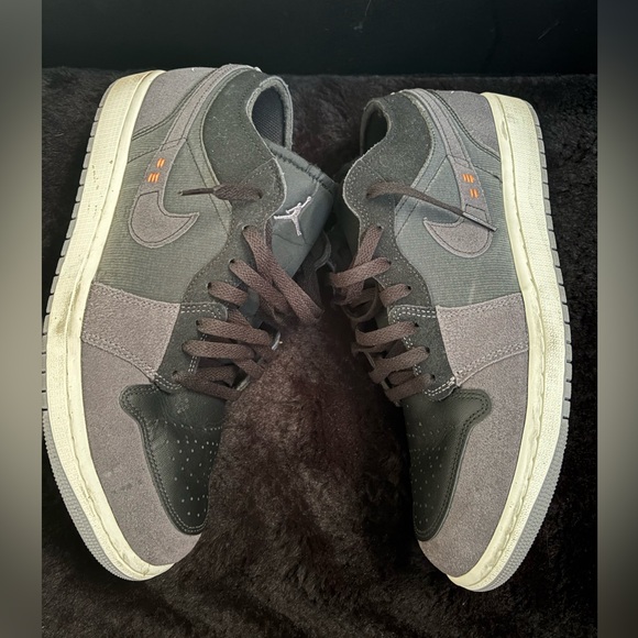 Nike Other - Nike Gray and Black Sneakers